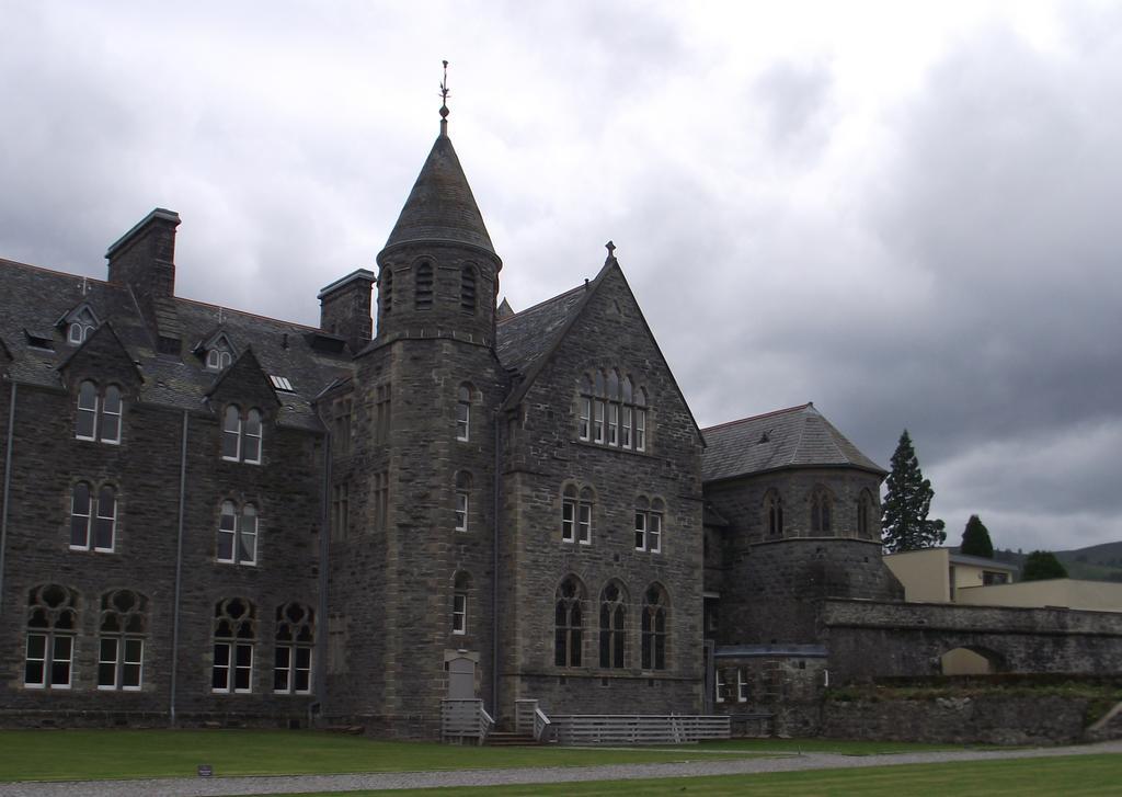 Raven Wing Apartments - Highland Club Scotland Fort Augustus Chambre photo